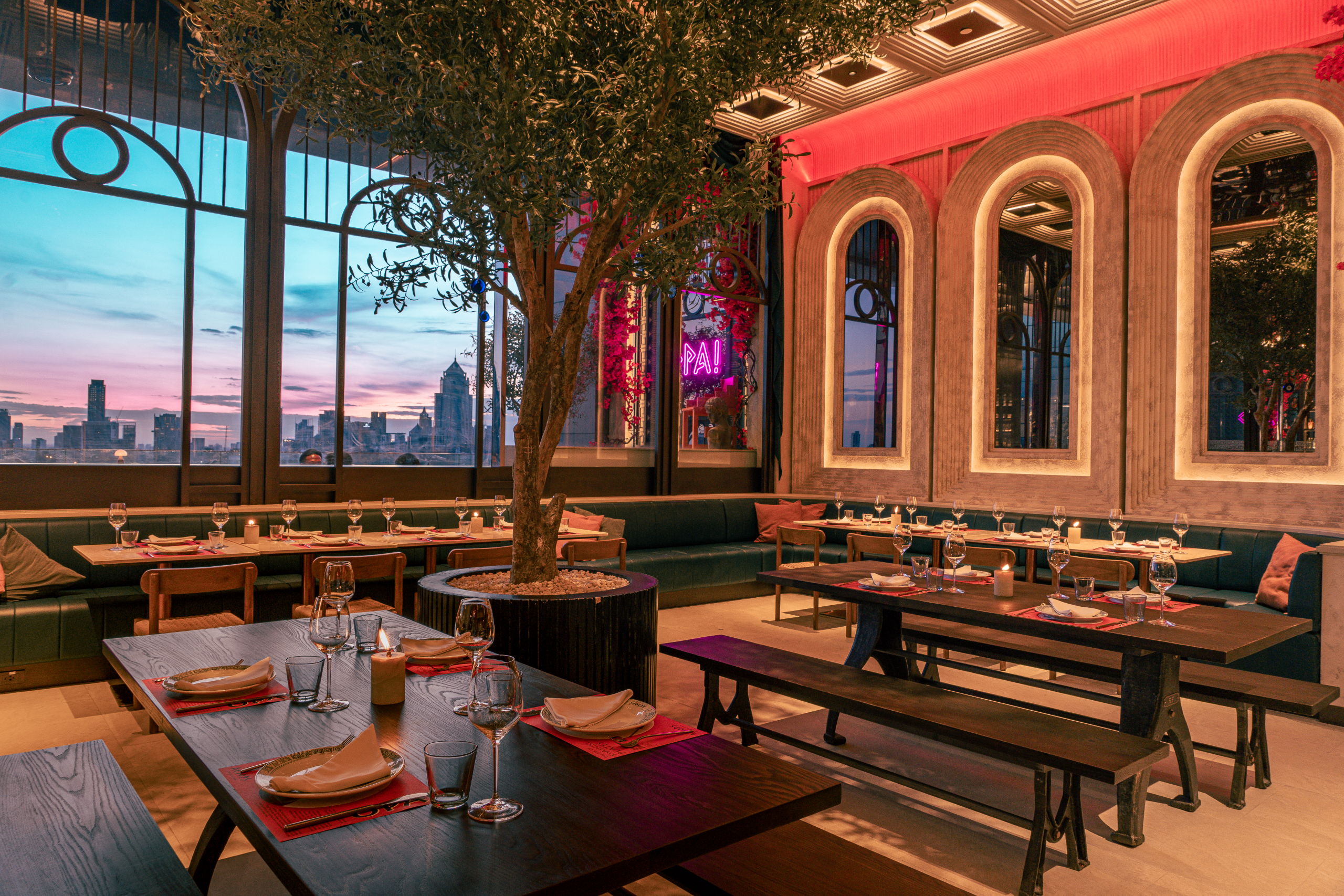4 Best Rooftop Bars with Sunset View in Sukhumvit
