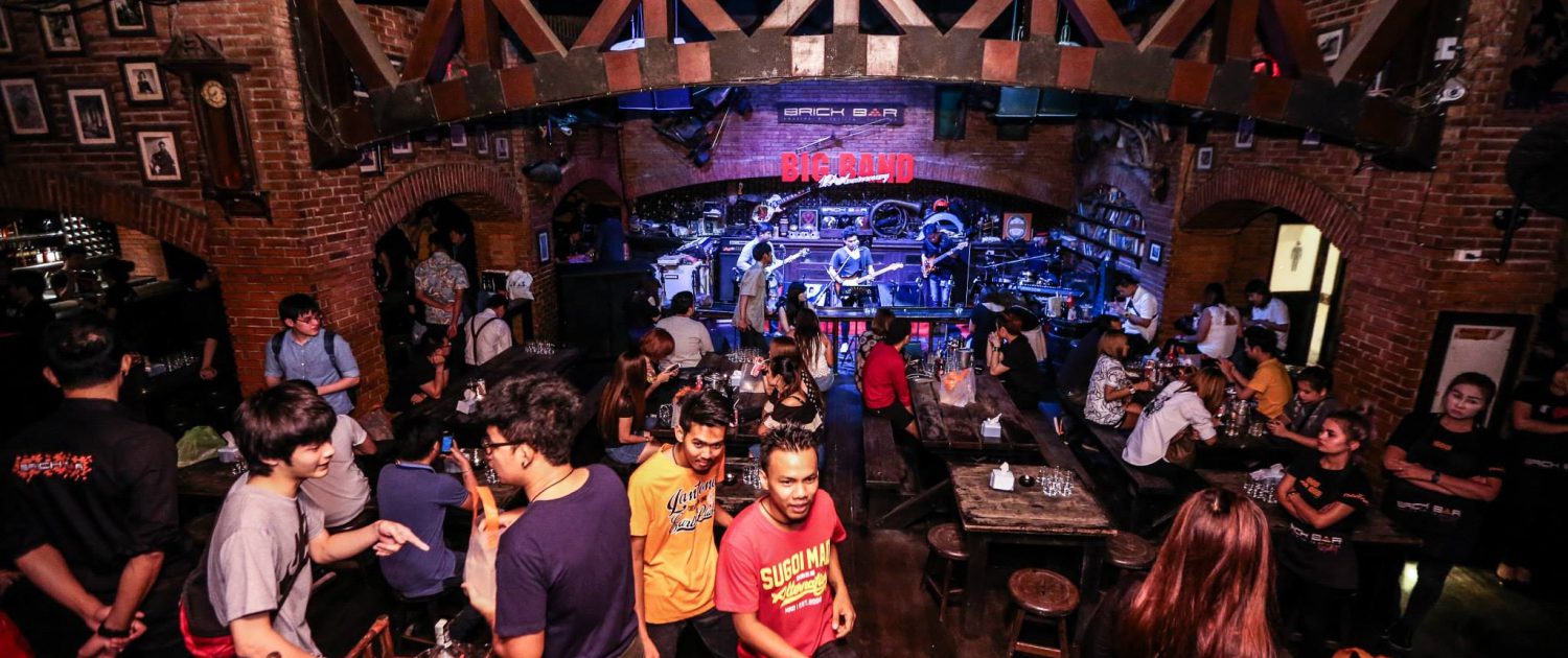 Restaurant With the Best Live Performances in Bangkok